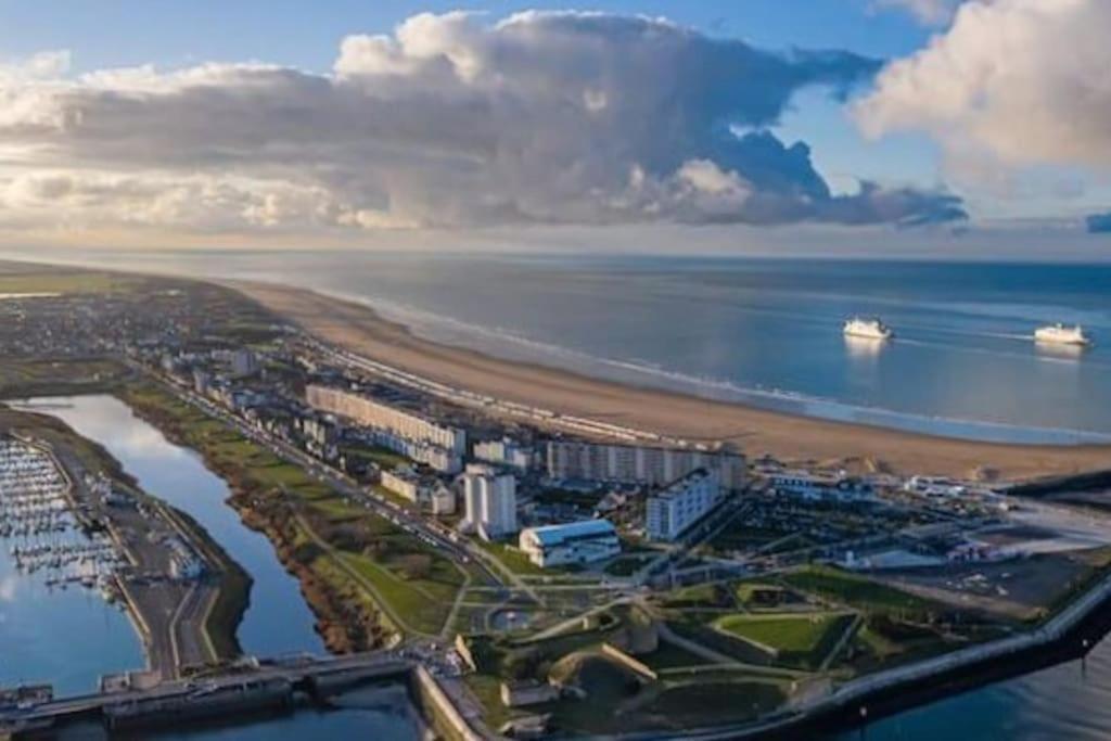 Studio Calais Front De Mer-Le Cocon Du Dragon-Classe 3 Etoiles Exterior photo